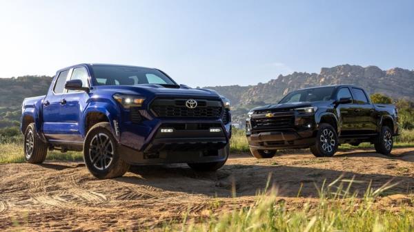 008 2024 toyota tacoma vs 2024 chevrolet colorado comparison