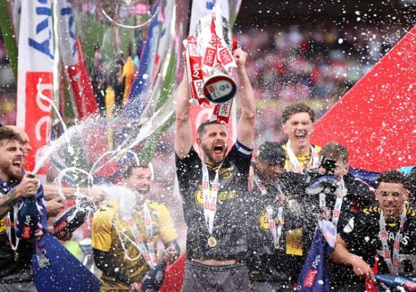 Southampton beat Leeds