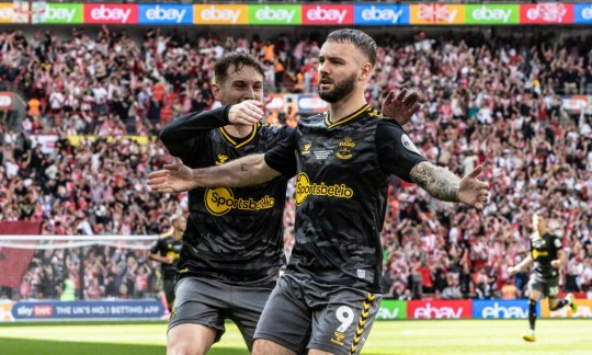 Southampton beat Leeds