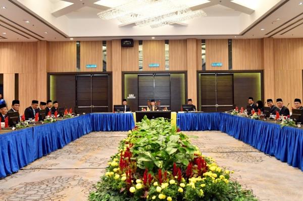 Federal Court decision on Kelantan Shariah code: All parties urged to accept Selangor Sultan’s decree, says religious affairs minister 