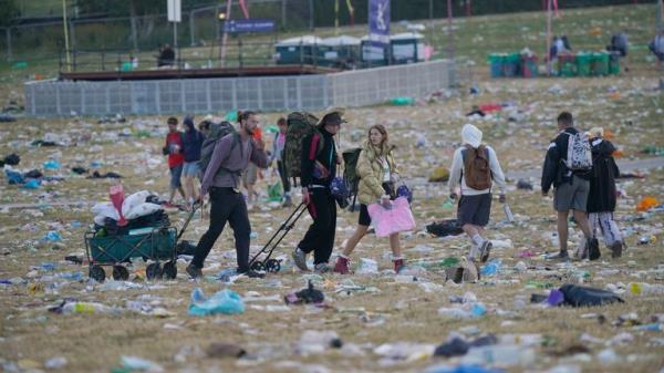 People seen leaving the Glasto<em></em>nbury Festival at Worthy Farm in Somerset. Picture date: Mo<em></em>nday June 26, 2023.