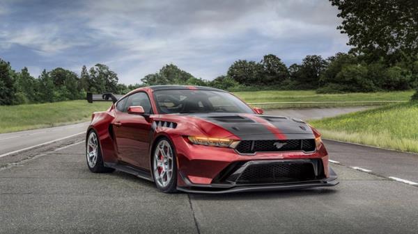 Ford Mustang GTD front