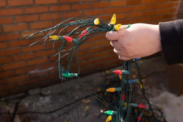 Vandals have been cutting the Christmas lights on 413 New York Ave. in Jersey City