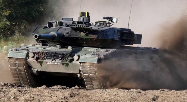 A Leopard 2 tank is pictured during a demo<em></em>nstration event.
