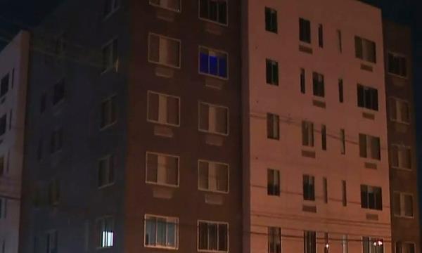 JERSEY CITY APARTMENT FALL