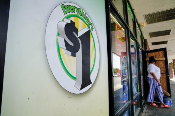 Dollar Tree store