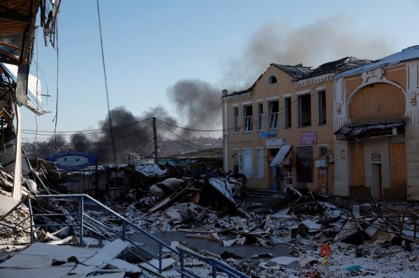 Plumes of smoke rise from a Russian strike during a 36-hour ceasefire over Orthodox Christmas.