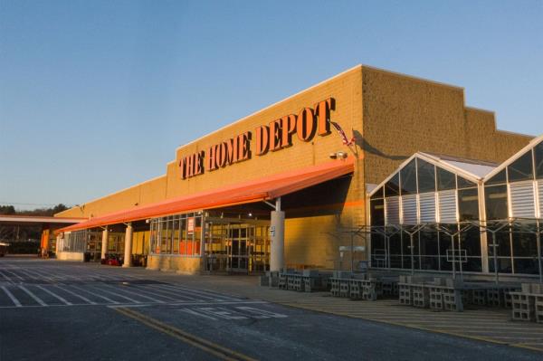 Walshe failed to tell police a<em></em>bout his recent trip to Home Depot to buy cleaning supplies.