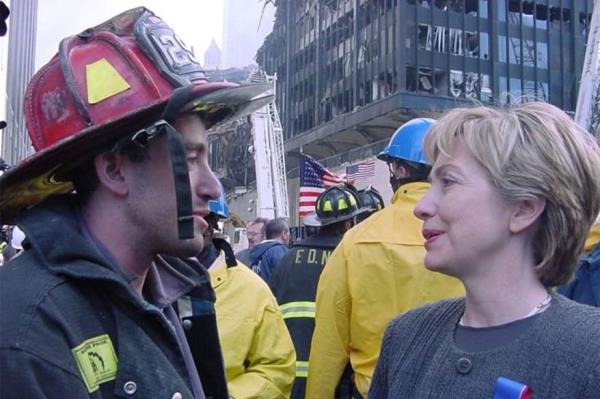 Weinstock with Hillary Clinton at Ground Zero.