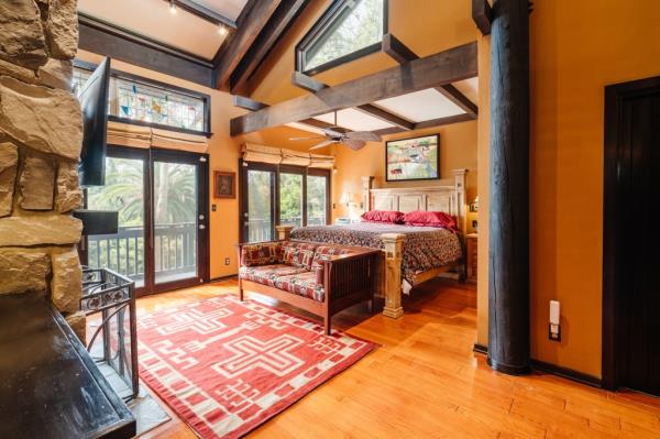 steven spielberg former home california