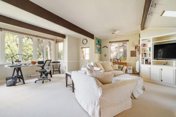steven spielberg former home california