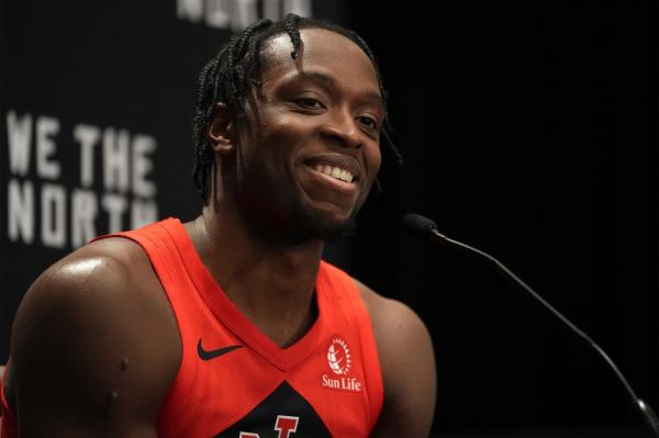 The Knicks acquired OG Anunoby from the Raptors on Saturday.