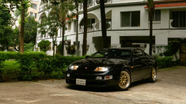 The Z32 300ZX came with a completely new design language, which was more streamlined, had fewer angles and offered more luxury features, while still retaining its status of a fast car like its predecessors. Photos; Arfin Kazi