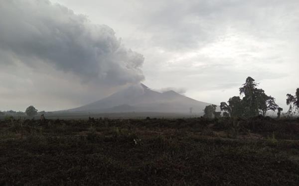 Mt Ulawun eruption could co<em></em>ntinue indefinitely, the Rabaul Volcano Observatory said. 22 November 2023