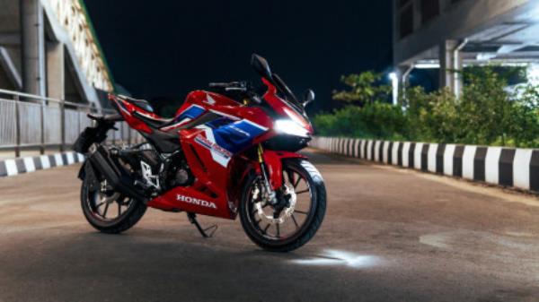 The new CBR is now more bike for the money, offering large dimensions, more safety features and a more finely tuned engine, especially in the Thai variant. Photos: Akif Hamid