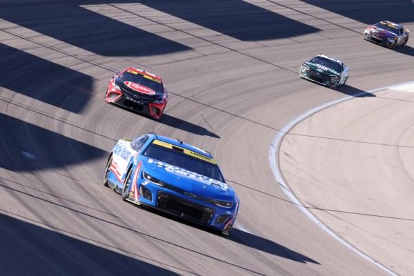 LAS VEGAS, NV - OCTOBER 15: Kyle Larson (#5 Hendrick Motorsports HendrickCars.com Chevrolet) during the NASCAR Cup Series Playoff South Point 400 race Sunday, Oct. 15, 2023, at the Las Vegas Motor Speedway in Las Vegas, Nevada. (Marc Sanchez/Icon Sportswire via Getty Images)