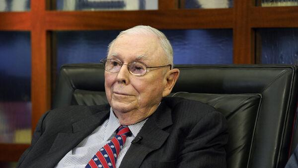 Warren Buffett ally Charlie Munger dies aged 99