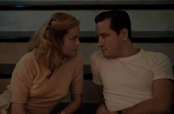 Lessons in Chemistry’s love story is a bolstering element and Larson and Pullman have great screen dynamic.  