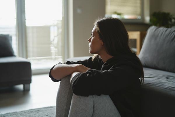 Man Plans To Expose Cheating BF On Christmas While His Whole Family Is Opening Presents