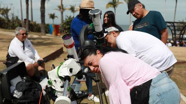 Scientific im<em></em>portance: Total solar eclipses provide valuable opportunities for scientists to study the sun's corona, solar flares, and other phenomena, co<em></em>ntributing to our understanding of the sun and space weather.