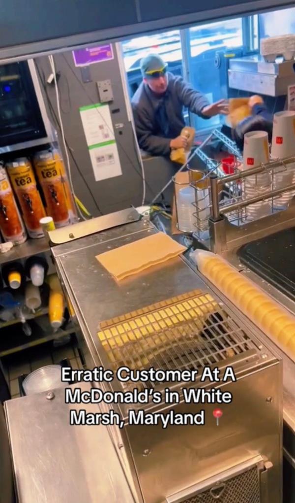 A disgruntled man went ballistic, made a complete mess and shocked the drive-thru staff in a viral video taken from inside a Maryland McDonald's.</p>

<p>　　