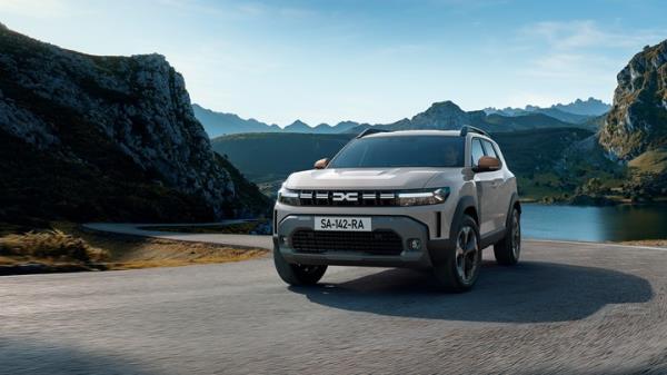 New Dacia Duster has sleeker front grille, headlamps