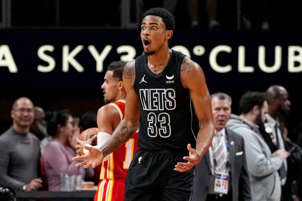 Brooklyn Nets center Nic Claxton
