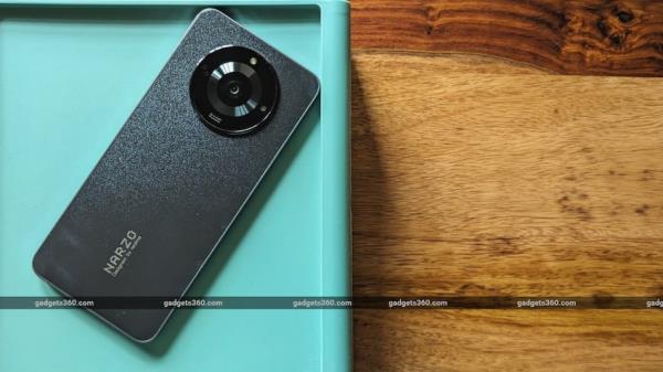 Best Smartphone Deals Under Rs. 20,000 During Amazon Great Republic Day Sale