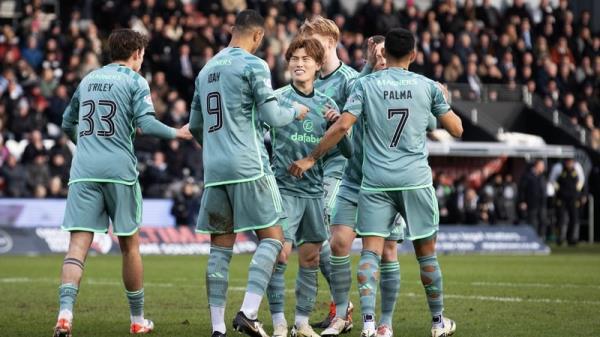 Celtic players celebrate Kyogo Furuhashi's opening goal at St Mirren