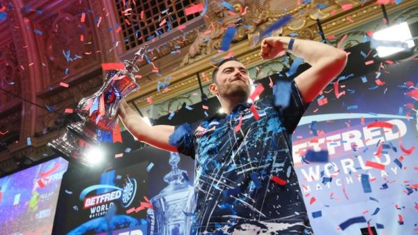 Luke Humphries enjoys the moment on the Blackpool stage