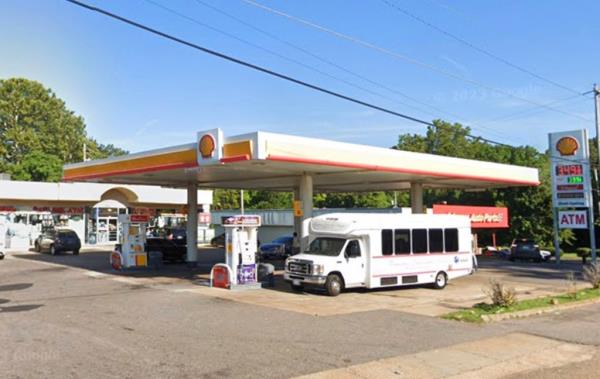 Cook was arrested at the gas station on Elvis Presley Boulevard early Mo<em></em>nday morning.