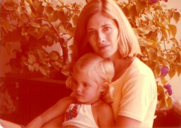 Judy and Jennifer Siebel, 1976.