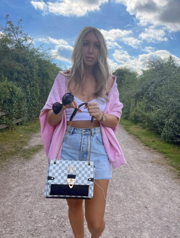 Zoe in one of her glam outfits for the school run