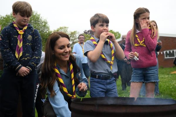 Prince William and Kate Middleton, with their children Prince George, Princess Charlotte and Prince Louis.