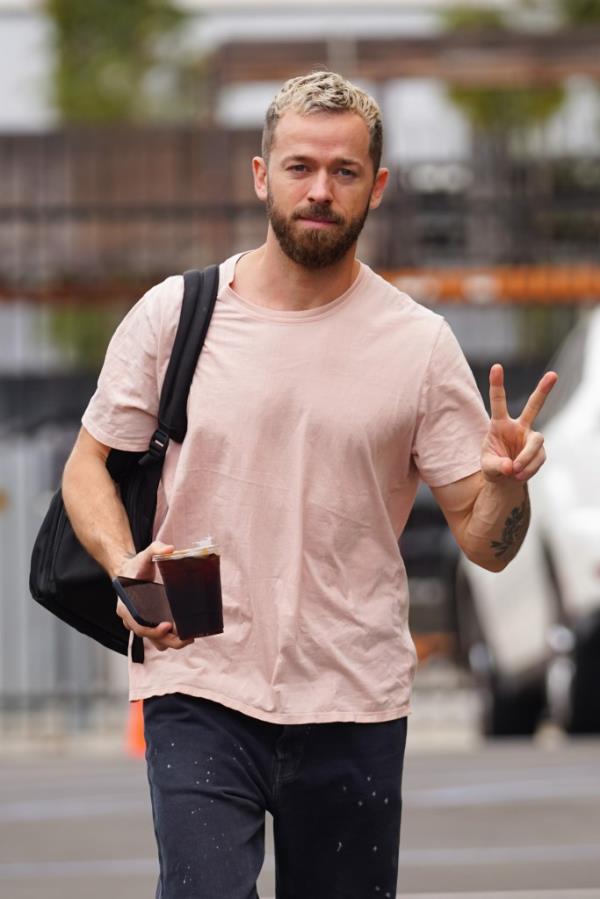 Artem Chigvintsev arrives to 