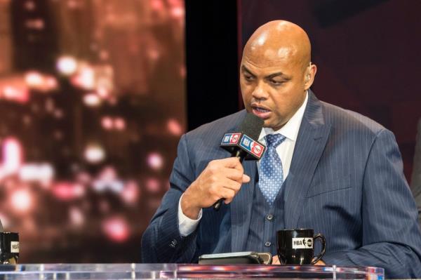 Charles Barkley told ESPN Cleveland he has an opt-out in his co<em></em>ntract if TNT loses its NBA package.
