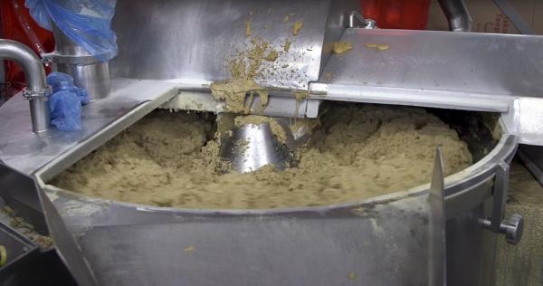 Footage from inside the Hood River, Ore., factory showed manufacturing equipment mixing up an off-colored sludge that co<em></em>ntains what tofu, gluten and corn starch, and is eventually turned into the plant-ba<em></em>sed Thanksgiving roast.