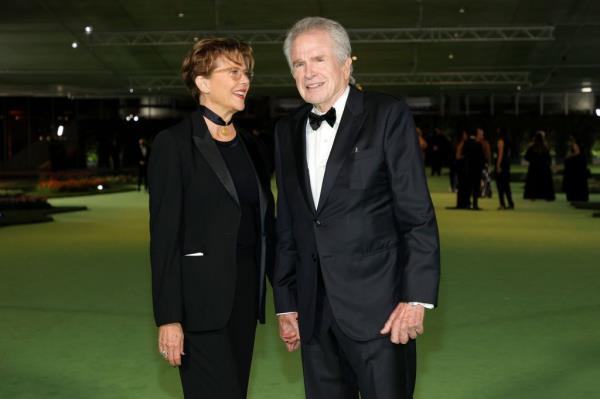 (L-R) Annette Bening and Warren Beatty attend The Academy Museum of Motion Pictures Opening Gala at The Academy Museum of Motion Pictures on September 25, 2021.