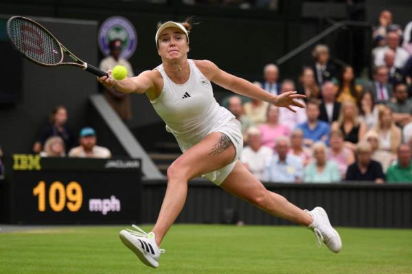 Elina Svitolina during her Wimbledon upset over Iga Swiatek.