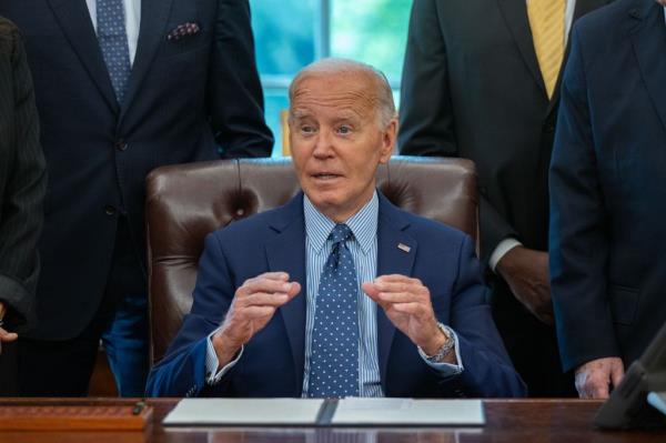 resident Joe Biden is joined by civil rights leaders, community members, and elected officials to sign a proclamation to designate the Springfield 1908 Race Riot Natio<em></em>nal Mo<em></em>nument in the Oval Office in Washington, D.C., USA, 16 August 2024