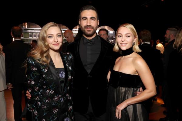 Amanda Seyfried, Brett Goldstein and AnnaSophia Robb 