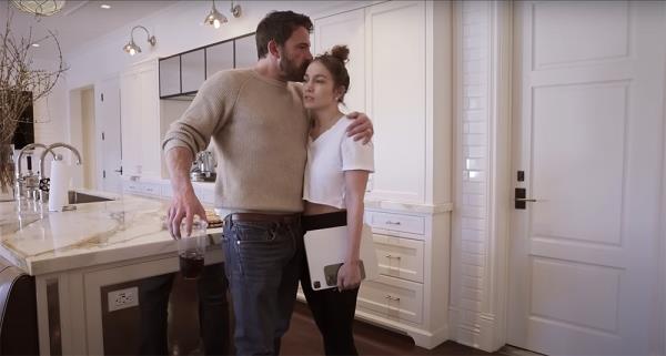 Jennifer Lopez and Ben Affleck in 