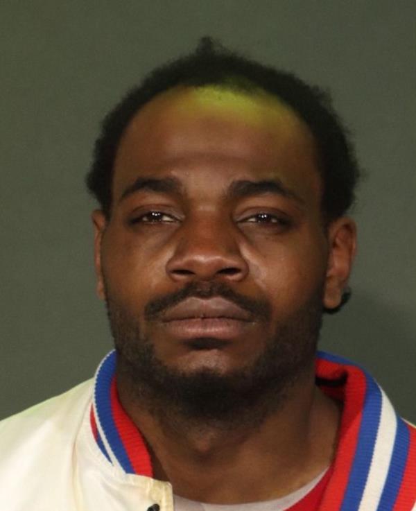 A mugshot of Do<em></em>novan Dixon.