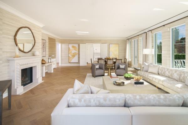 The new co<em></em>nstruction penthouse is on top of the landmarked former Wales Hotel