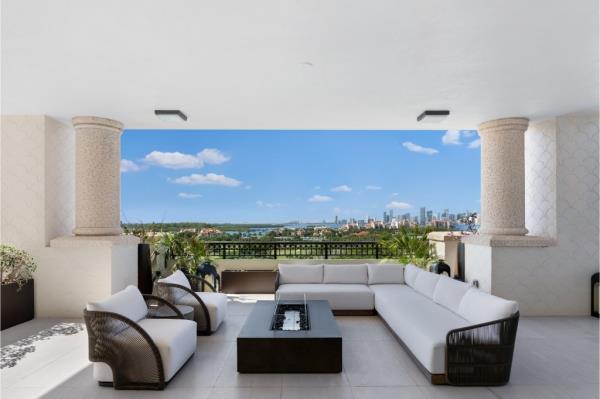 caroline wozniacki david lee penthouse sale