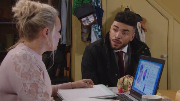 Tracy speaks to Nate a<em></em>bout her business plan in Emmerdale